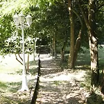 Domaine De Beaupre - Hotel The Originals Relais 3*