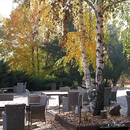 فندق Domaine De Beaupre - The Originals Relais