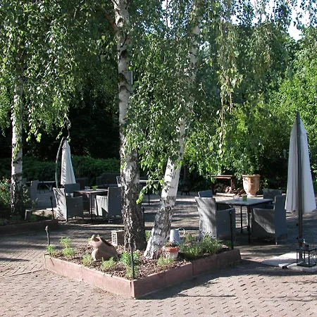 Hotel Domaine De Beaupre - The Originals Relais 3*