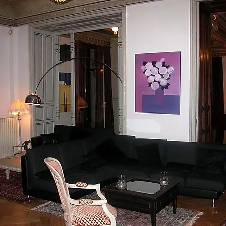 Domaine De Beaupre - The Originals Relais Hotel