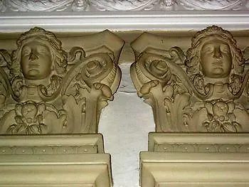 호텔 Domaine De Beaupre - The Originals Relais