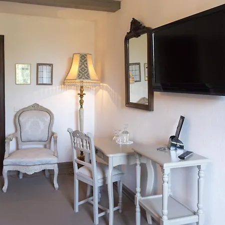 Domaine De Beaupre - The Originals Relais غيبووييه