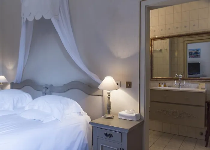 Hotel Domaine De Beaupre - Hotel The Originals Relais